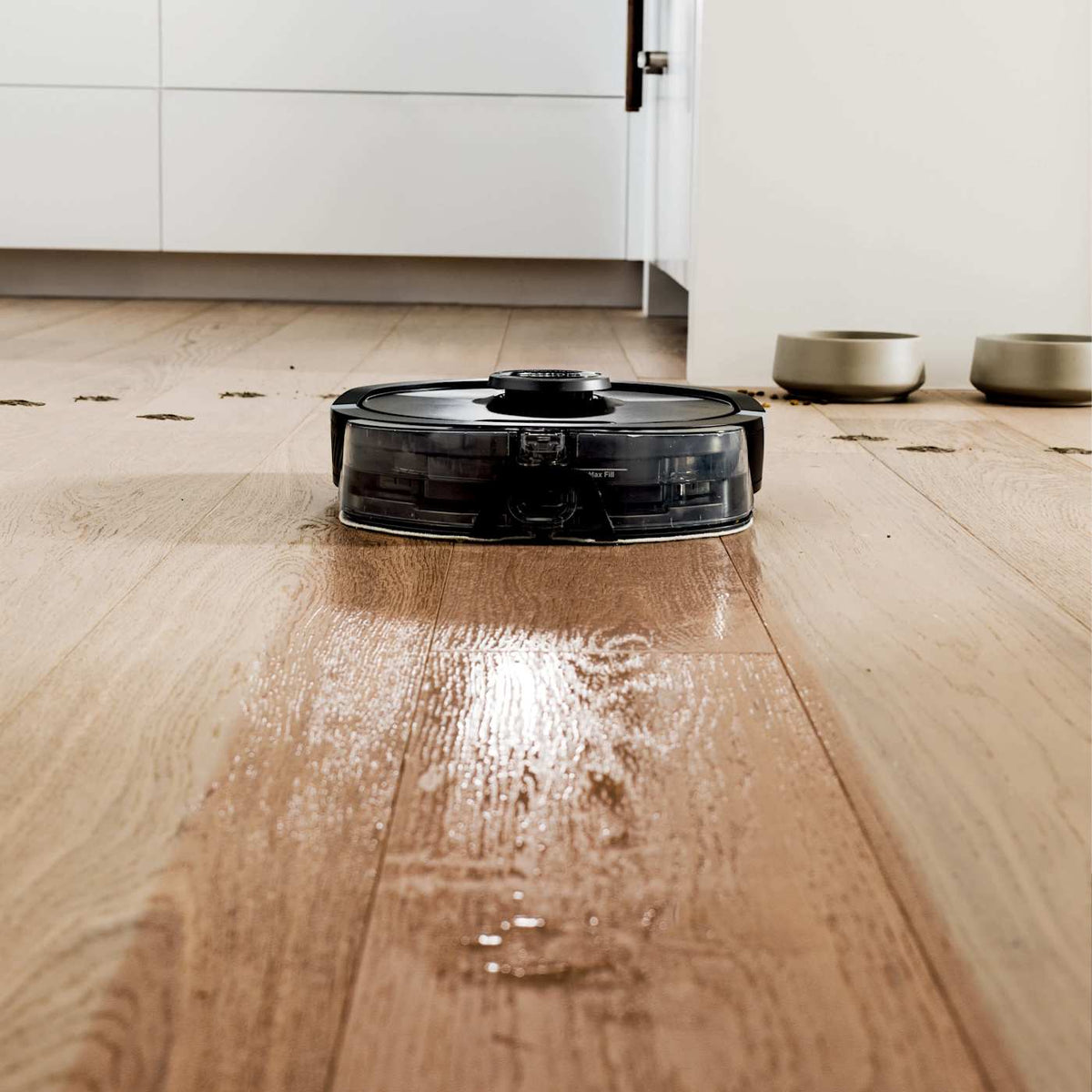 Shark Matrix™ Plus 2-in-1 Self-Empty Robot Vacuum and Shark® WANDVAC™ Cord-Free Handheld Vacuum Bundle
