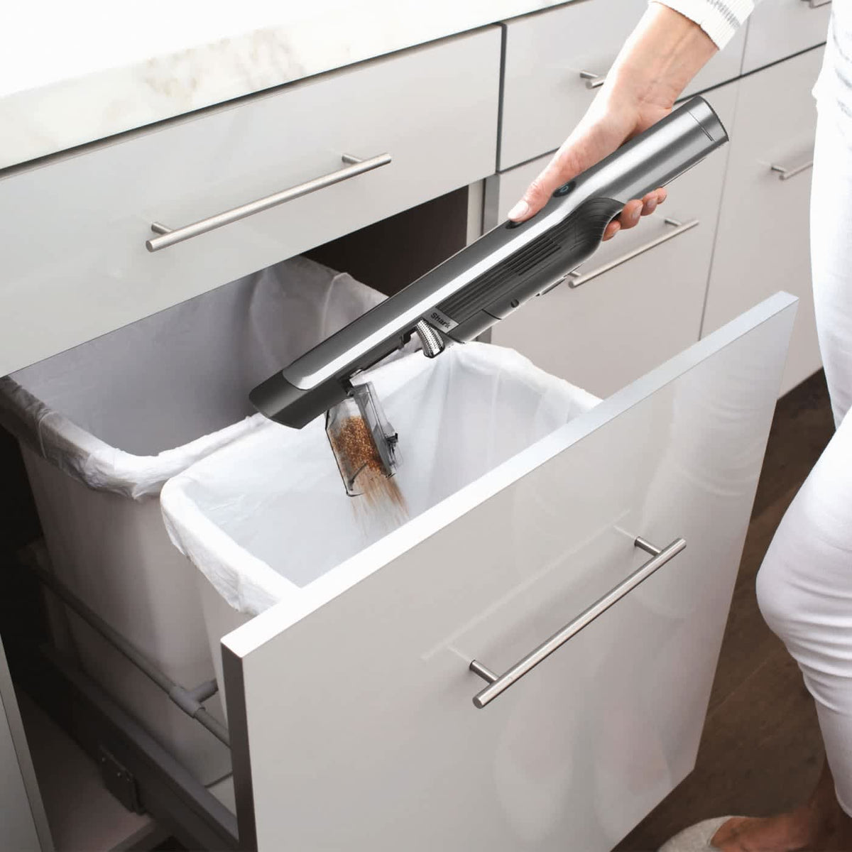 Shark® WANDVAC™ Cord-Free Handheld Vacuum